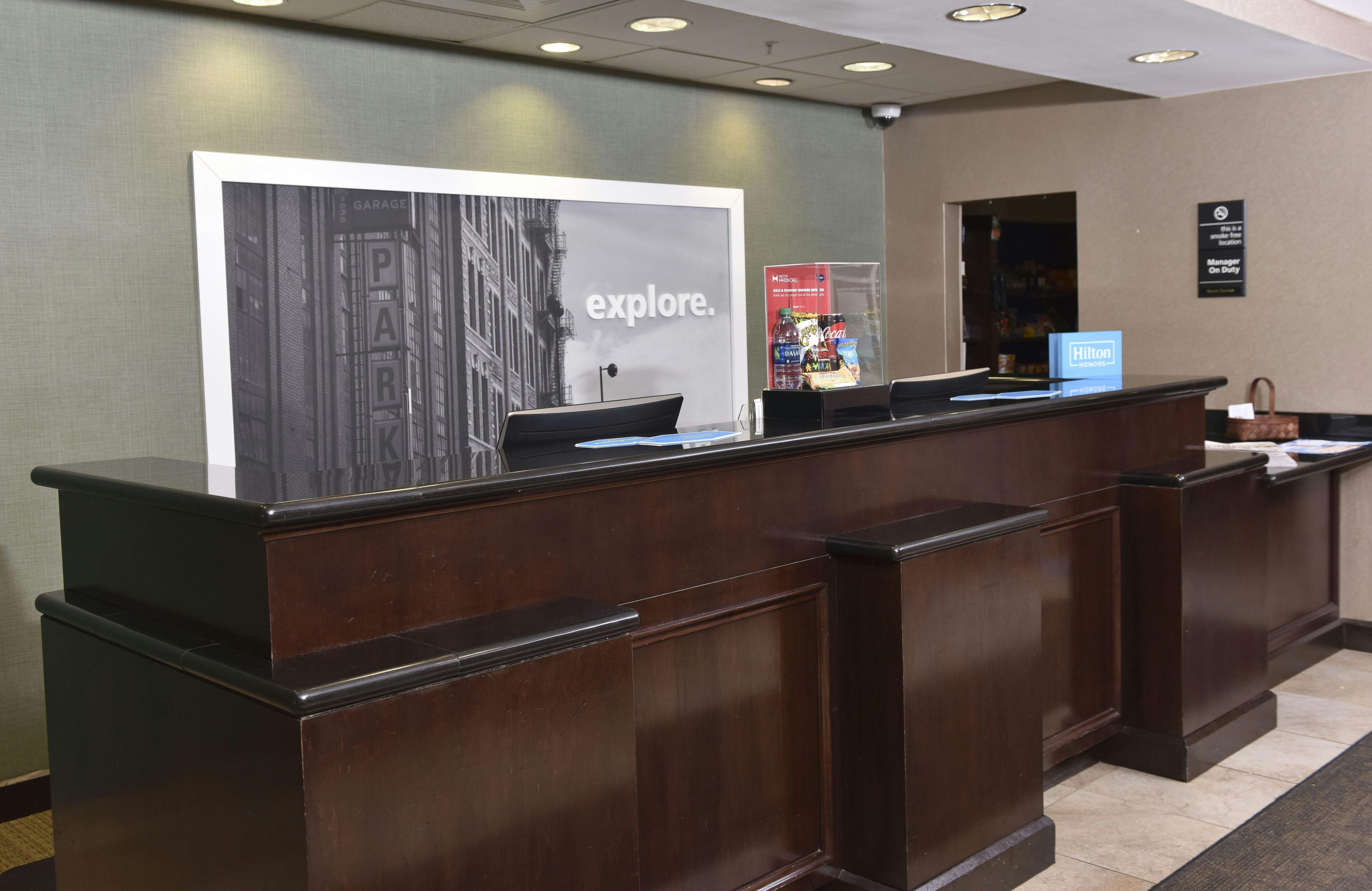 Lobby at Hampton Inn & Suites Alexandria LA, ALEXANDRIA - LA