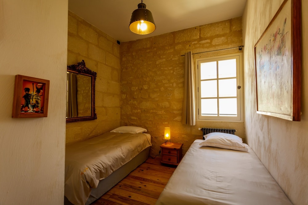 Le Chateau de Pondres 35/68