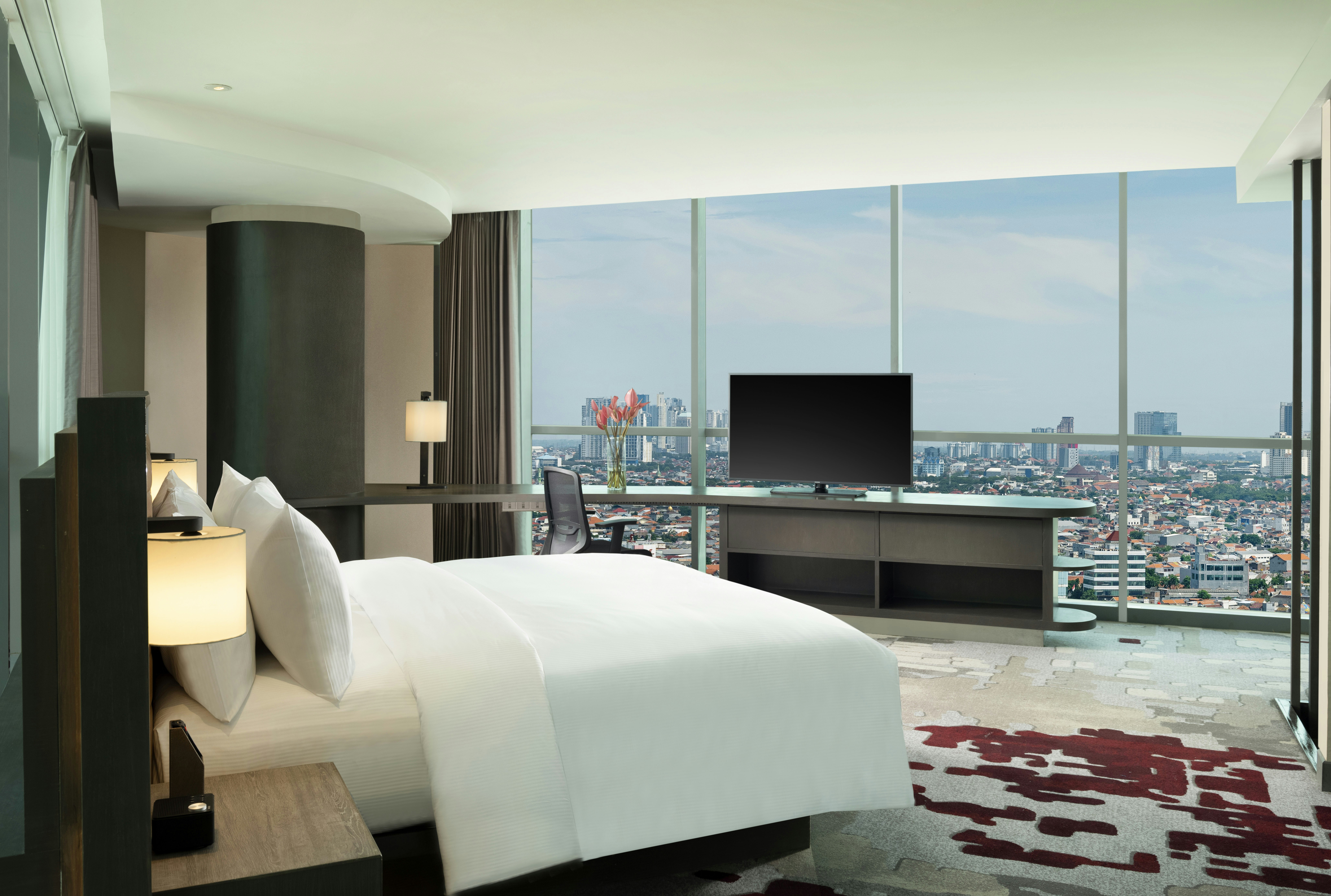 DUPLEX, LOFT, SUITE, KING BED
