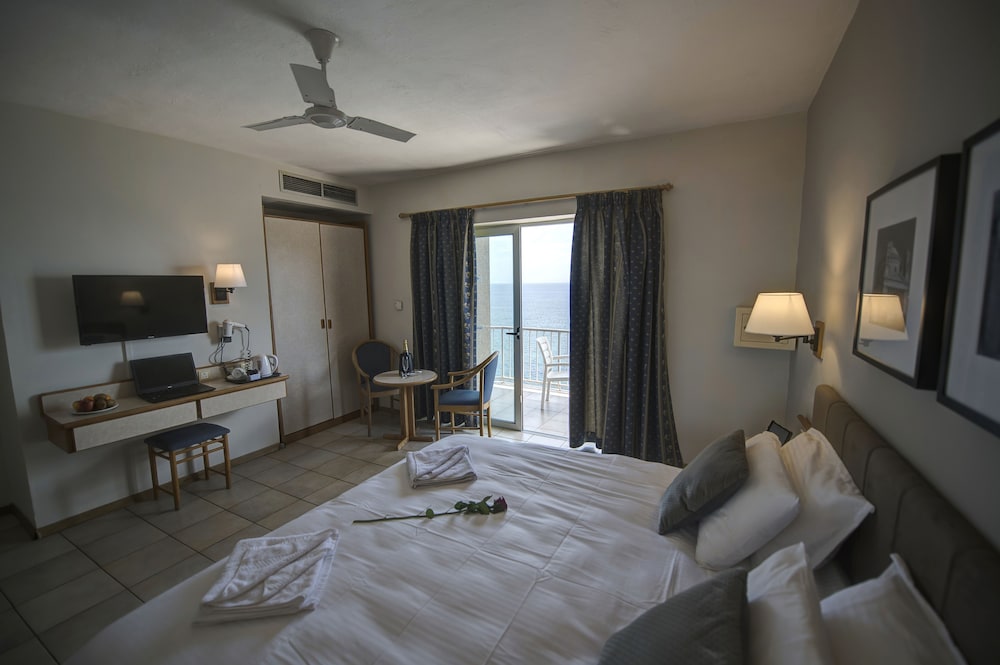 Sliema Chalet Hotel 10/32