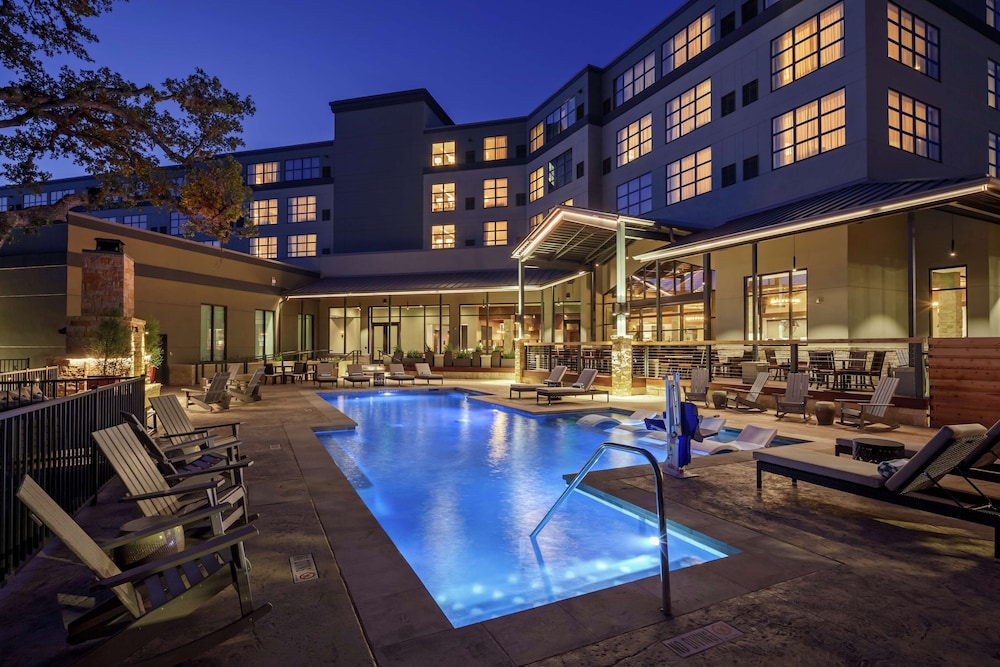 The Bevy Hotel Boerne A Doubletree By Hilton in BOERNE - TX