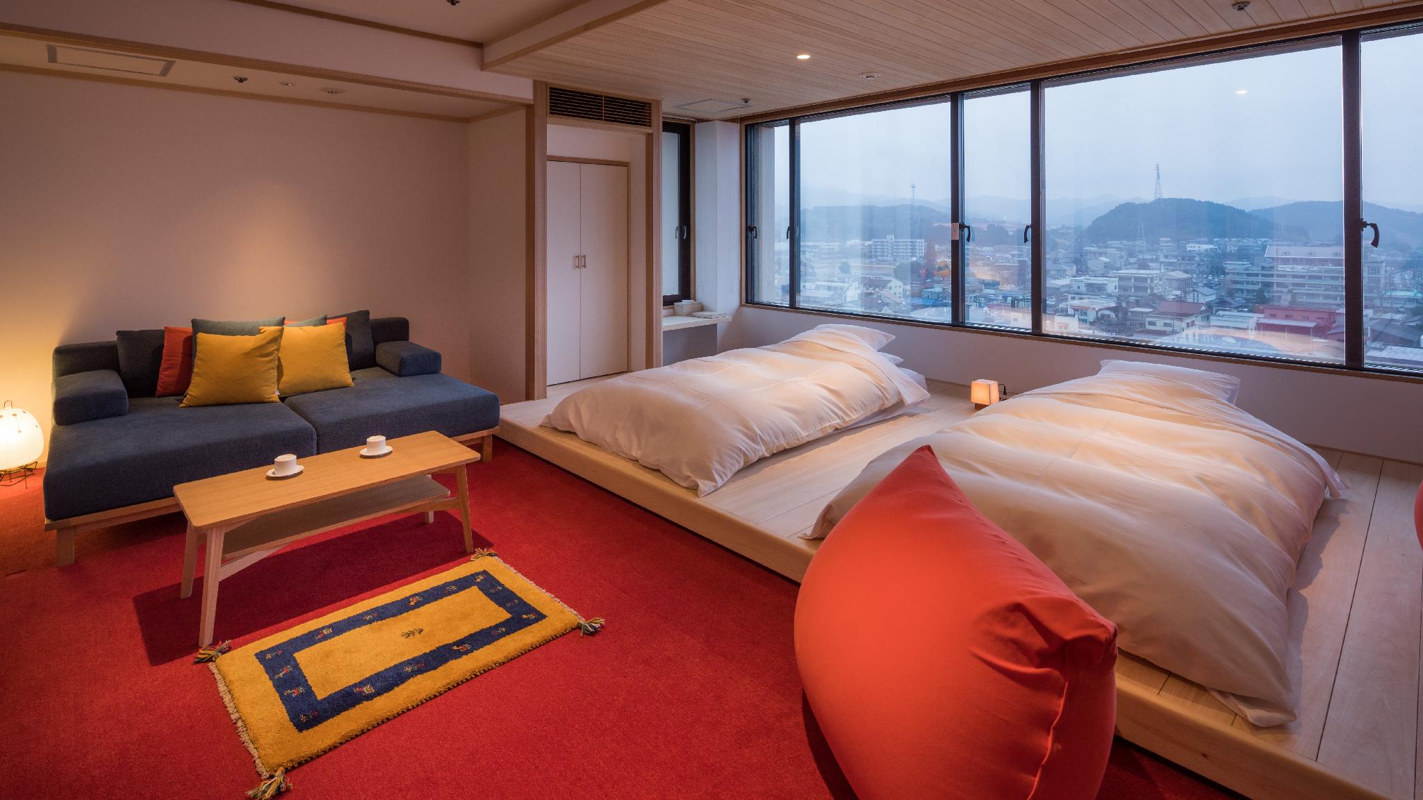 Japanese, Tower, Modern, Twin Beds, Mountain View, Top Floor
