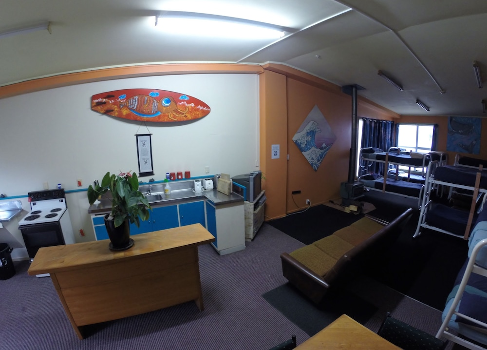 Bazil S Hostel Surf School 14/31