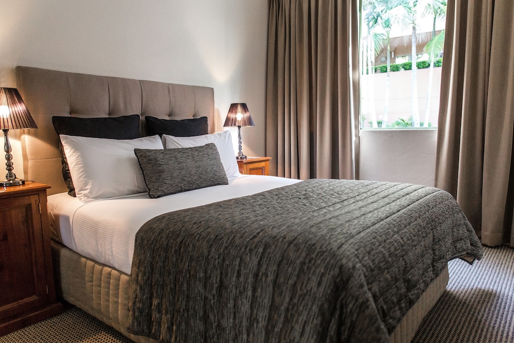 2 BEDROOMS, APARTMENT