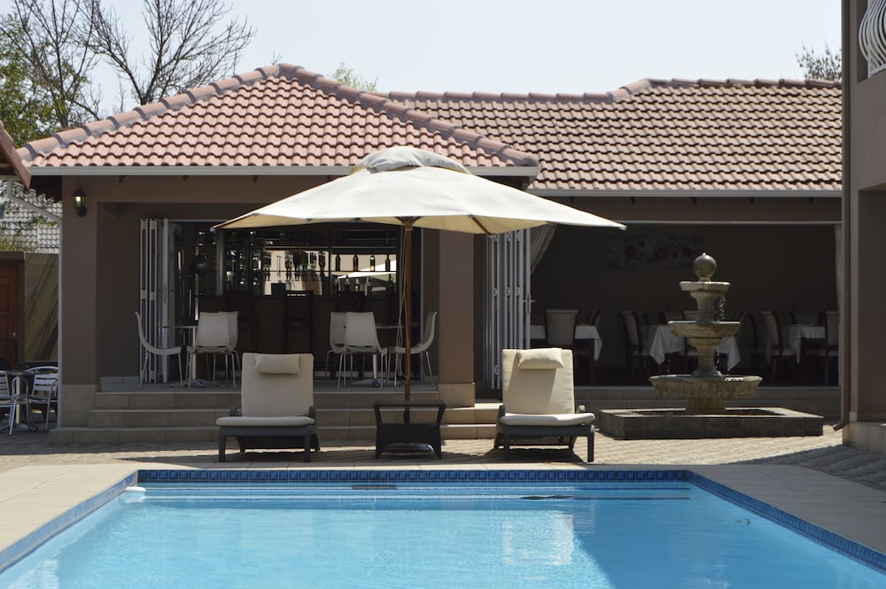 Lakeview Boutique Hotel Conference Centre 32/52