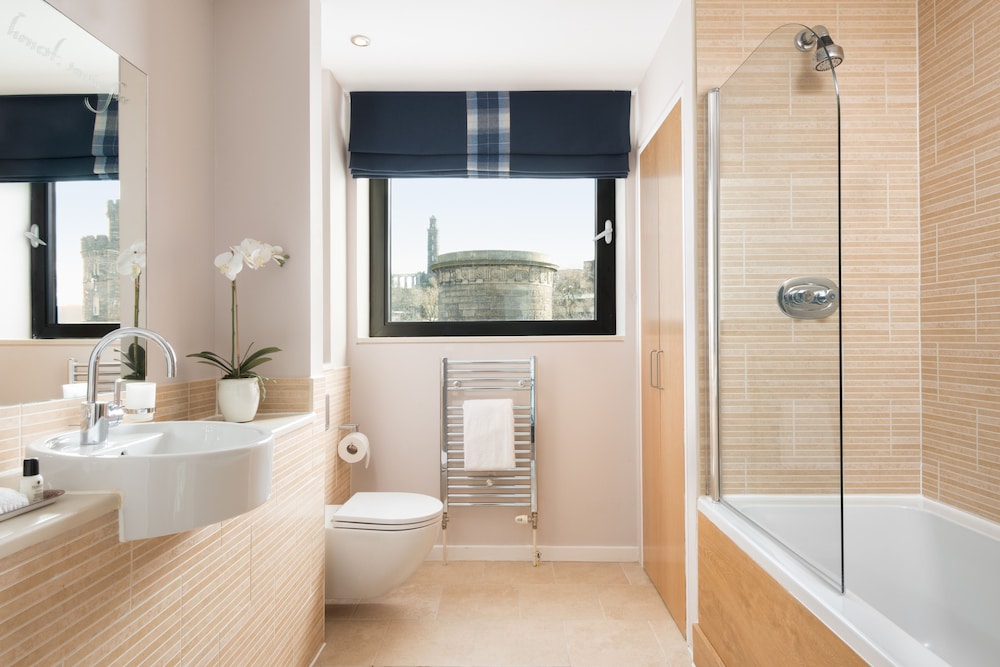 Princes Street Suites Hotel 21/56