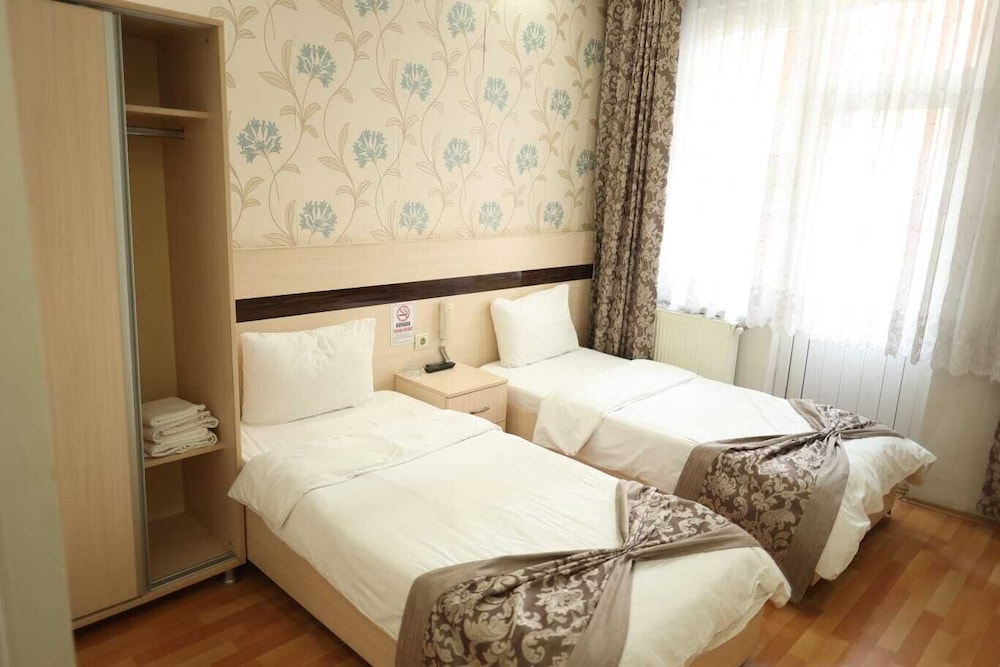 Otel Burak 4/7