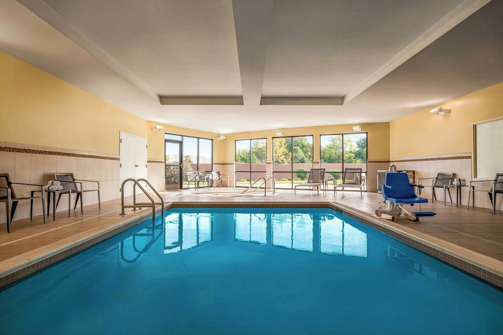 Courtyard Mt Holly Westampton 23/49