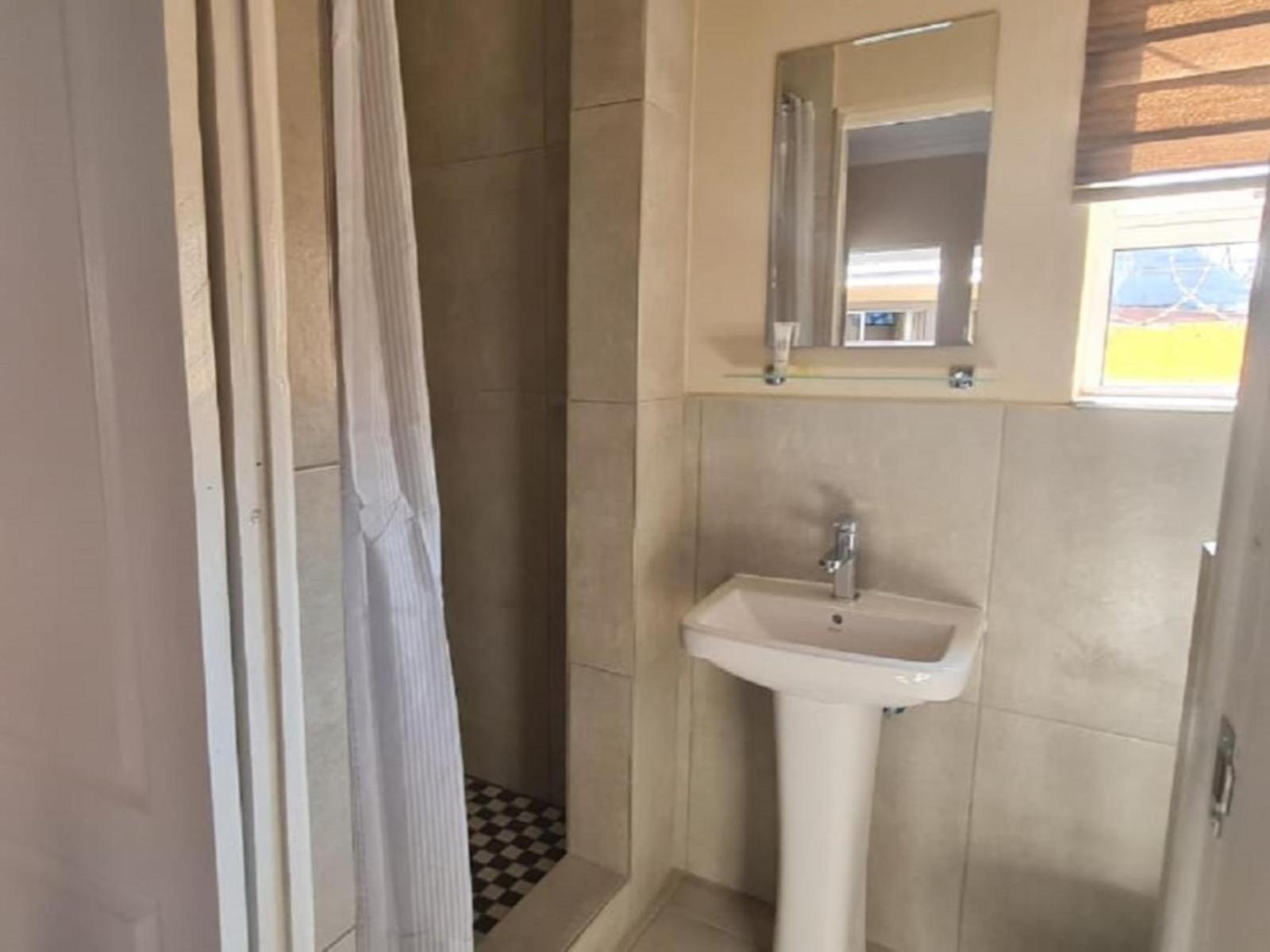 Benoni N12 Hotel 41/45