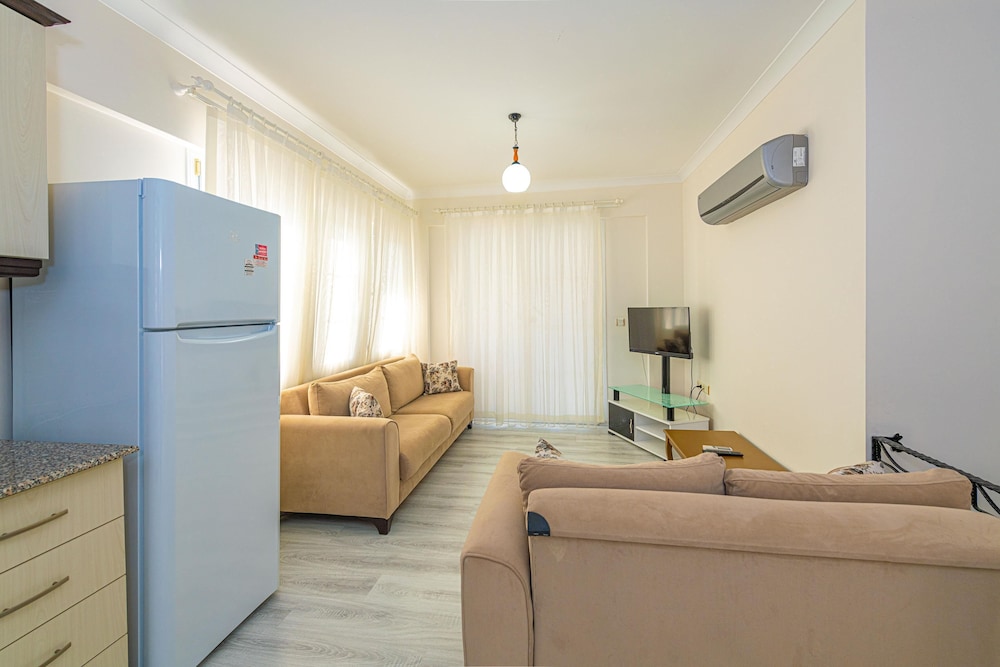 Anatolian Apartments 30/50