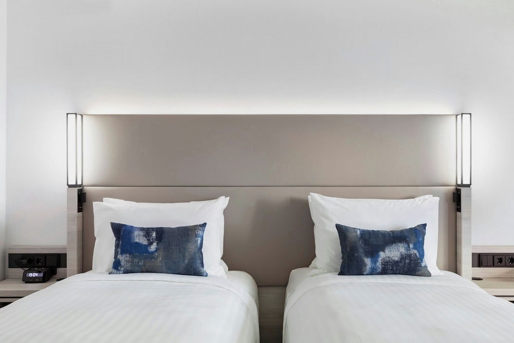 Courtyard by Marriott Batumi 27/74