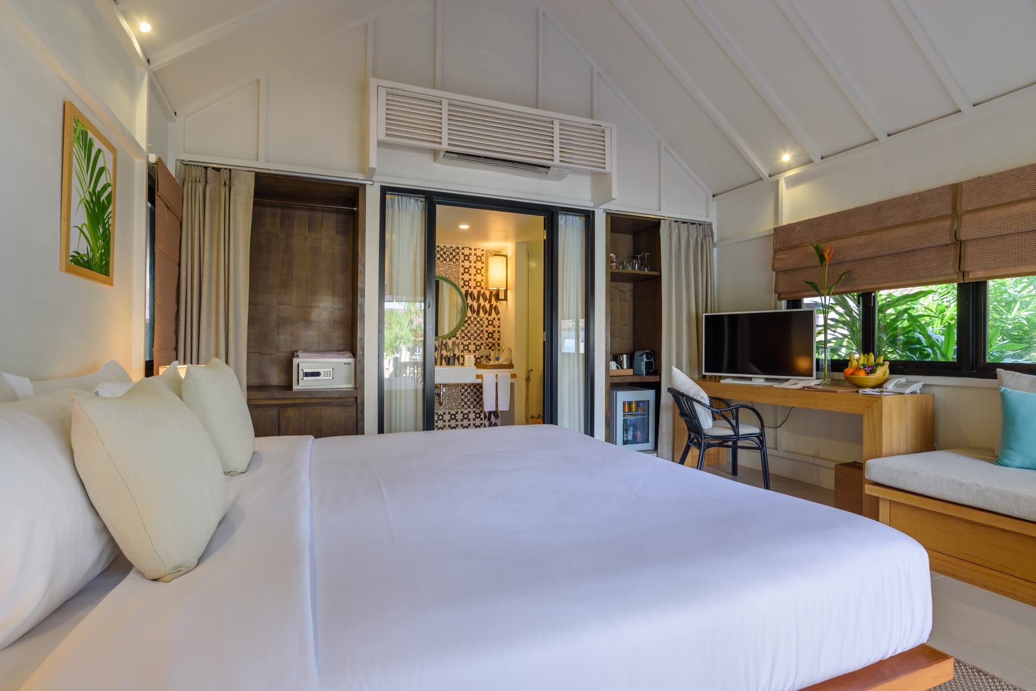 BEACH FRONT VILLA