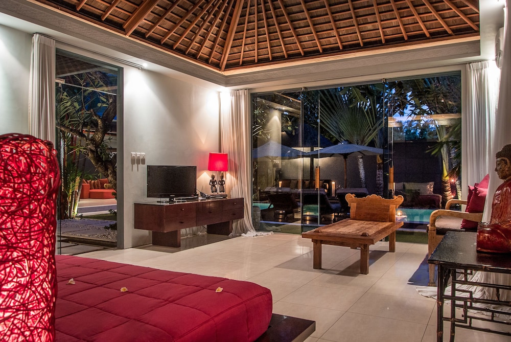 KEMBALI VILLAS 26/50
