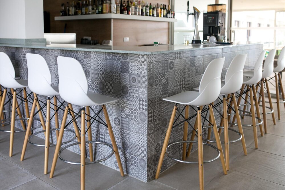 Maricas Boutique Hotel 54/65