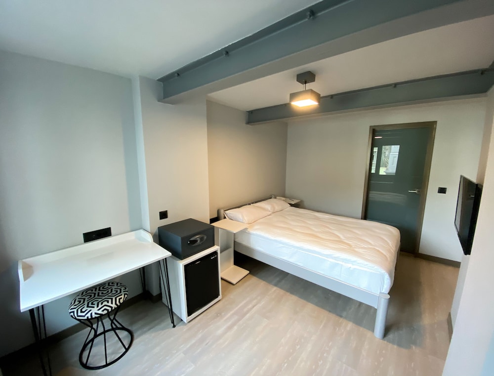 Eresin Hotels Express 12/37