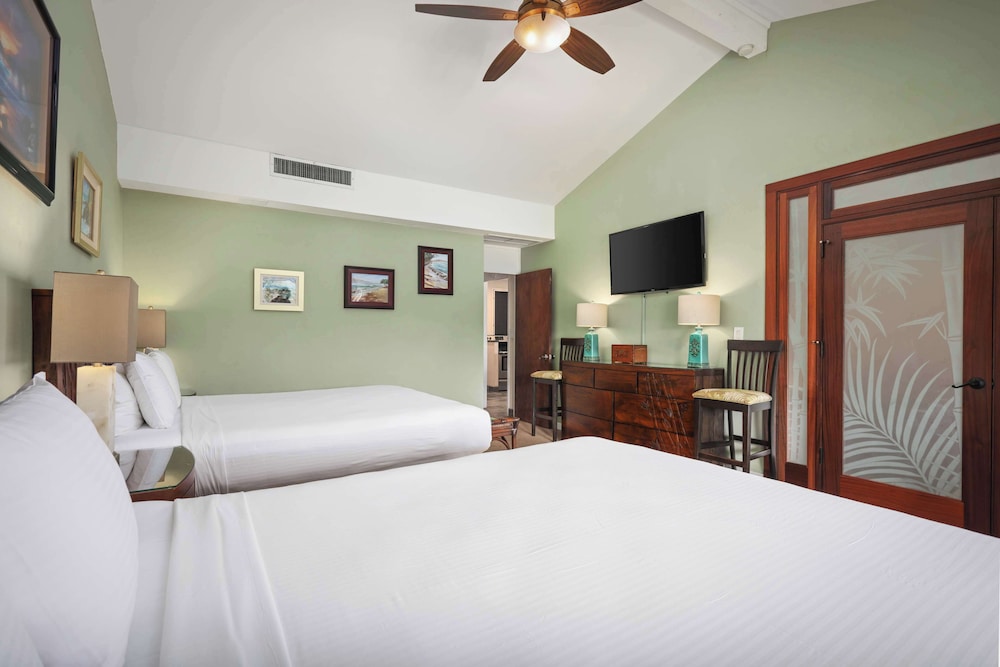 1 Bedroom, Premium, Suite, Double Bed, Side Ocean View