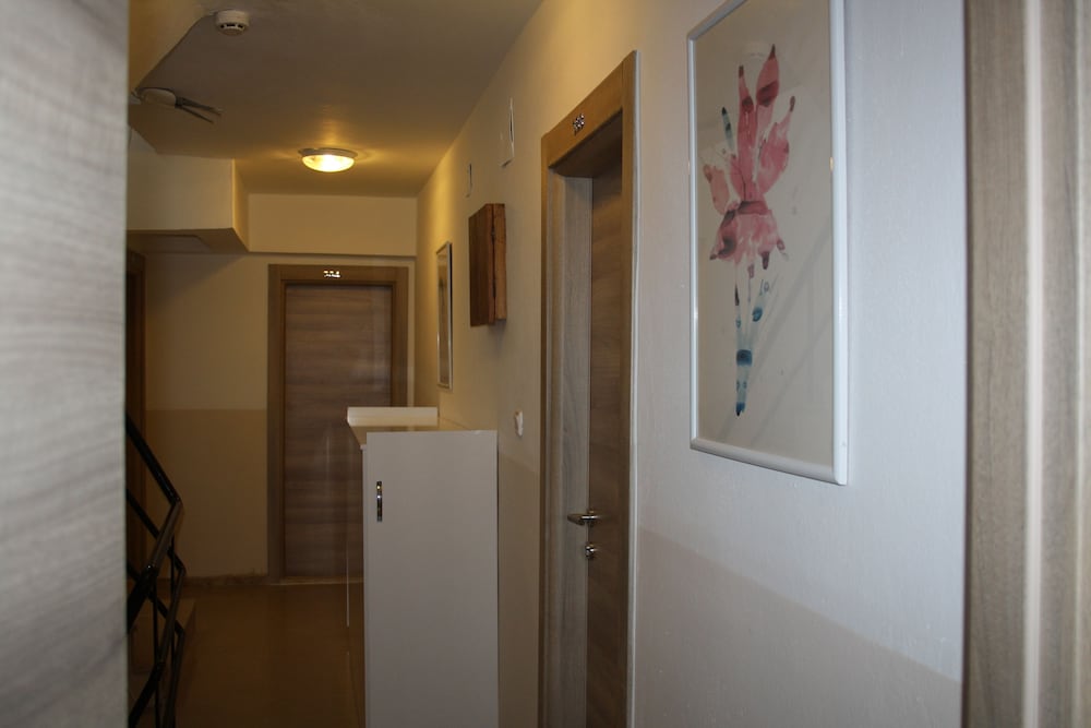Parla Apart Otel 20/48
