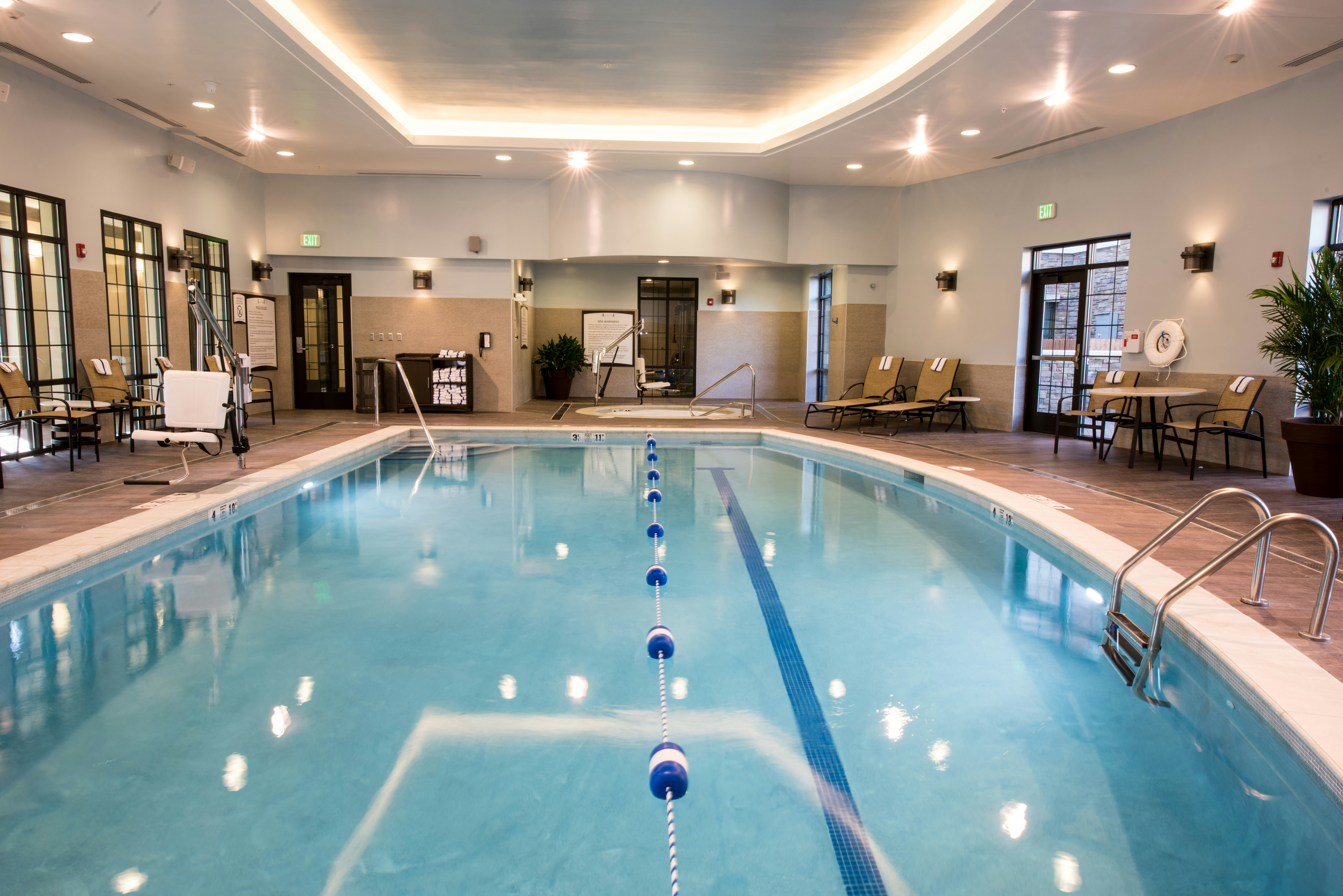 Staybridge Suites Albany Wolf Rd Colonie Center 19/50