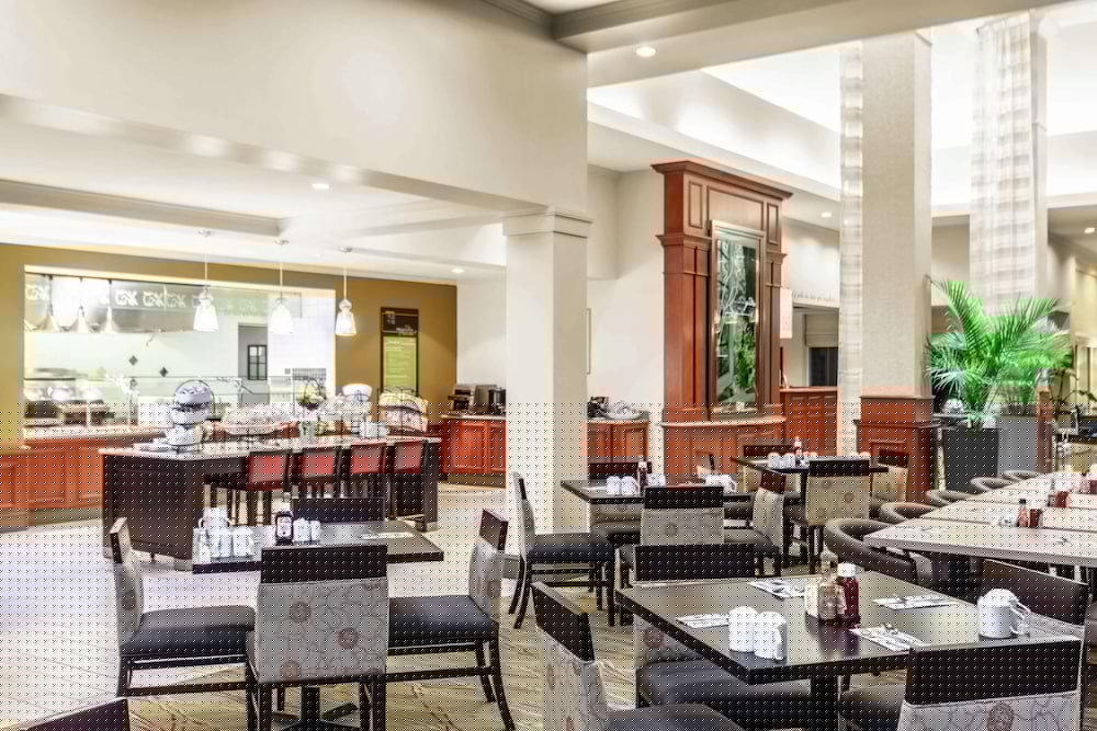Hilton Garden Inn Independence 42/57