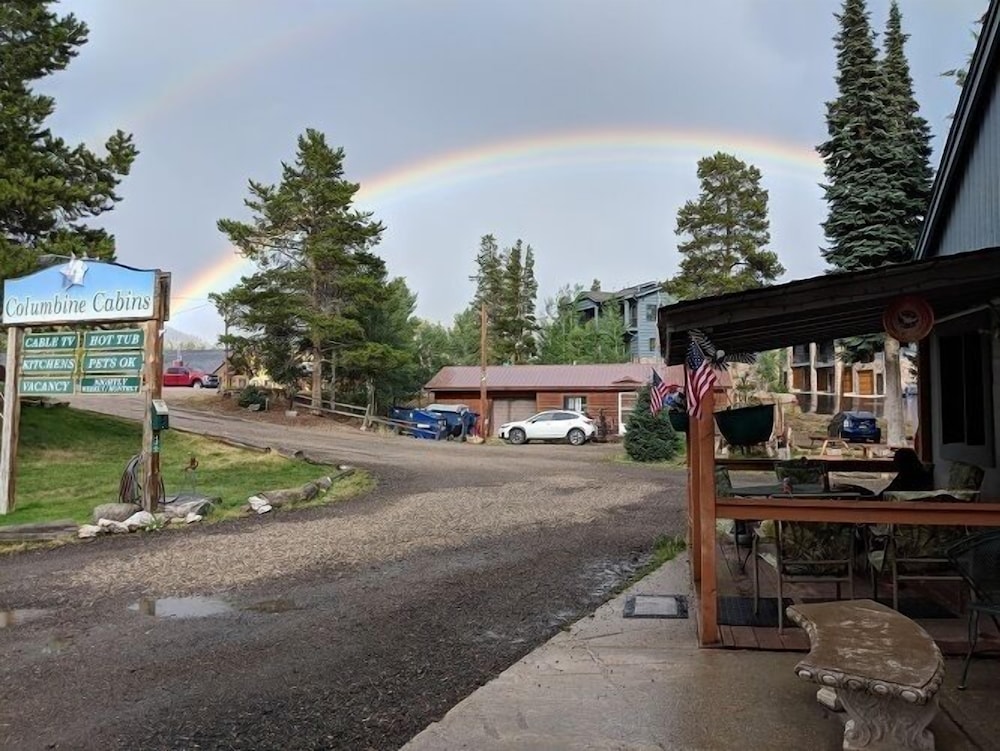 Columbine Cabins 26/32