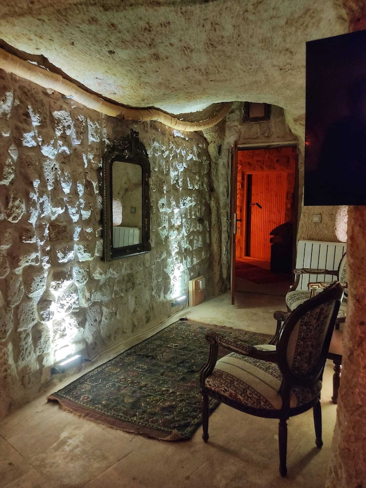 Lubberona Cave Cappadocia 19/50