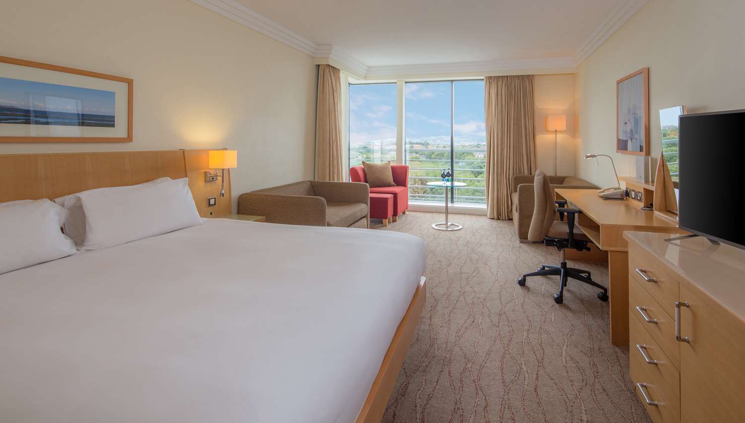 Room, King Bed, 2 Sofa