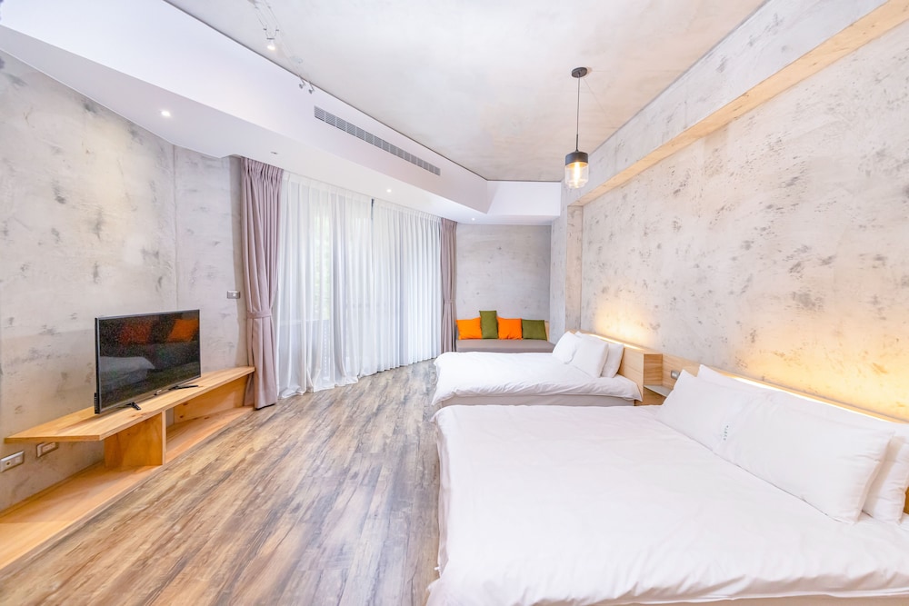 Sun Moon Inn 29/73