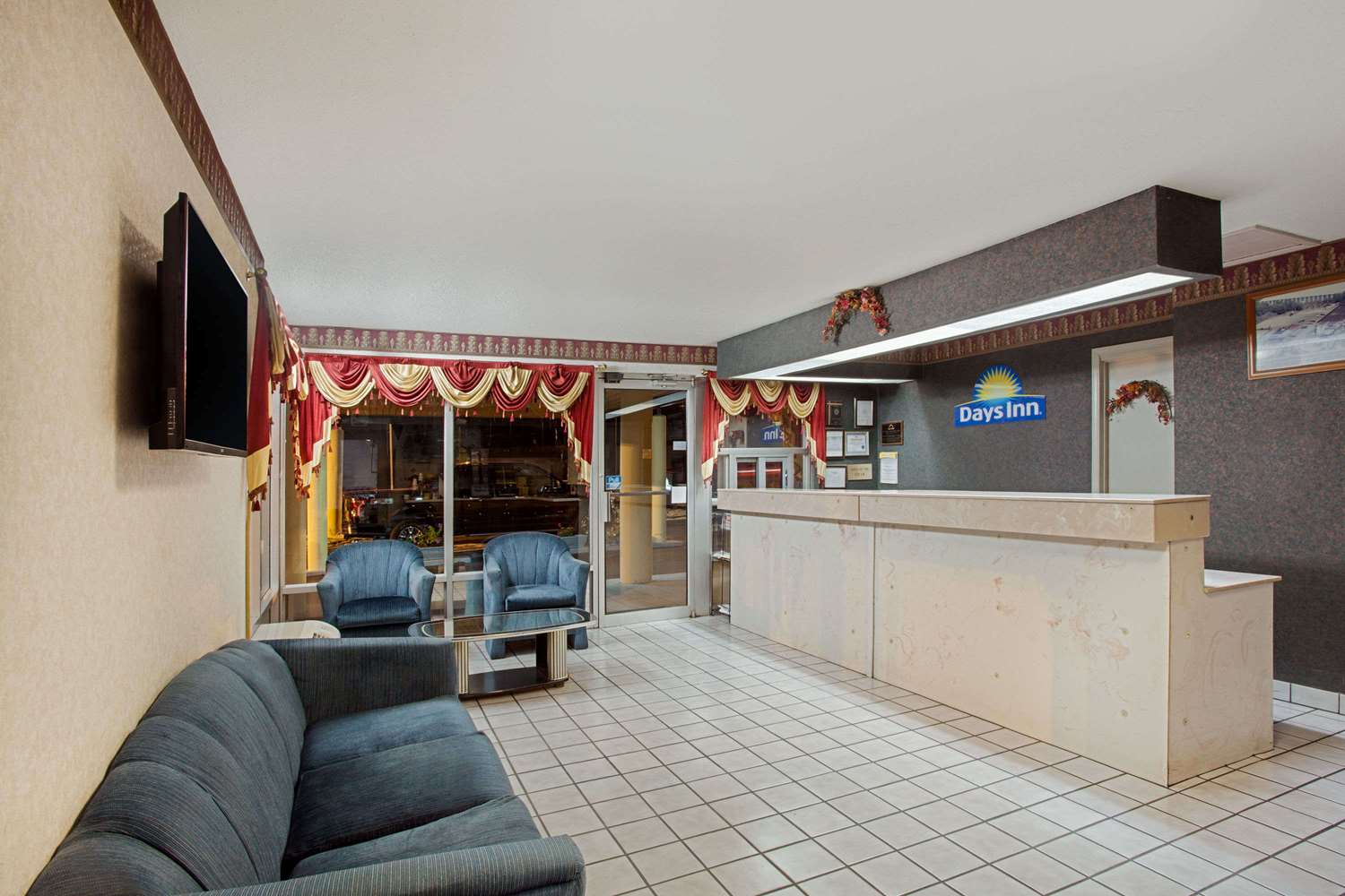 Days Inn by Wyndham Greeneville TN 3/20