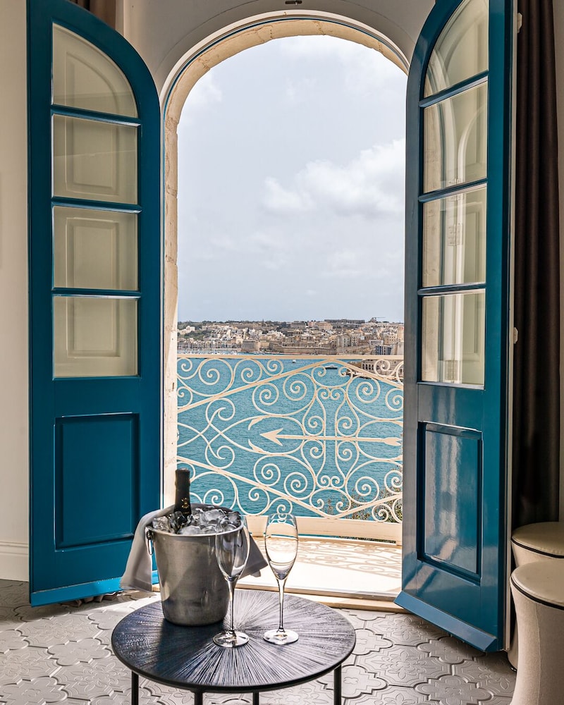 Iniala Harbour House 26/48