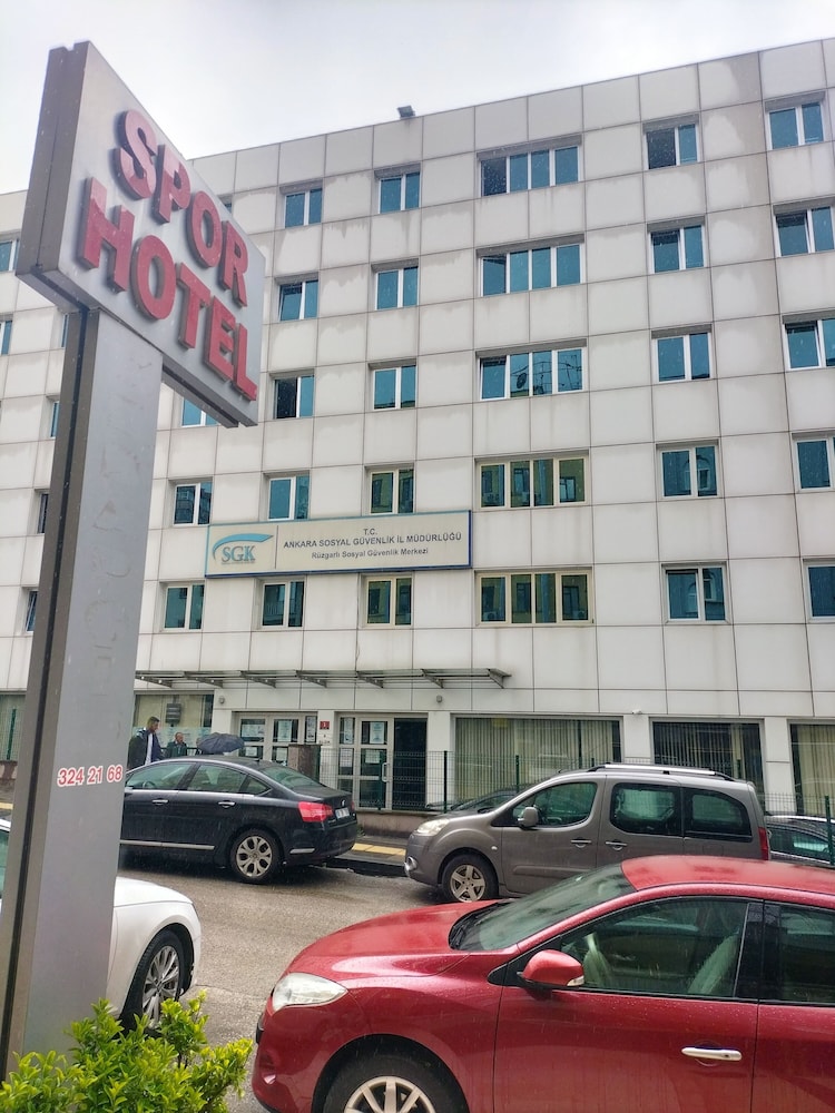 Spor Hotel 41/41