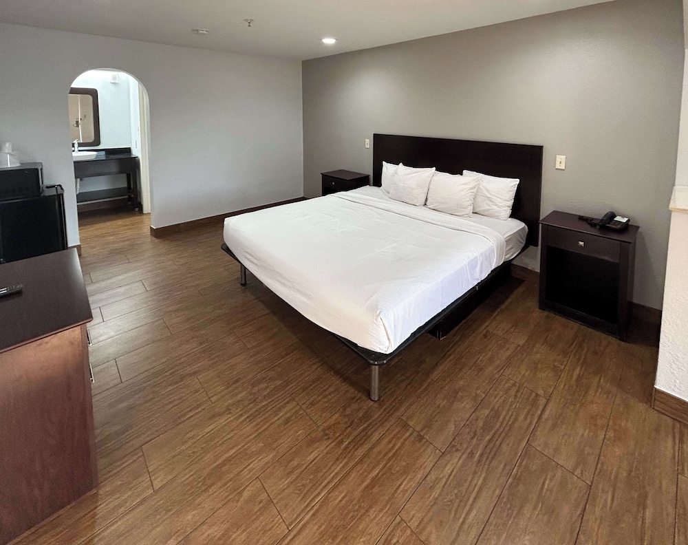 Motel6 Denham Springs, LA 22/50