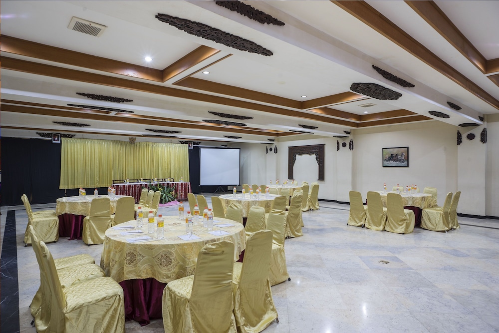Royal Tretes View Hotel Convention 42/58
