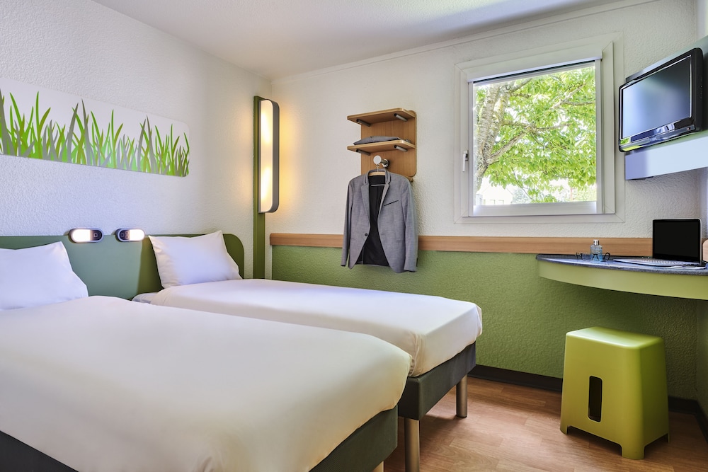 Ibis Budget Versailles Coignieres 13/50