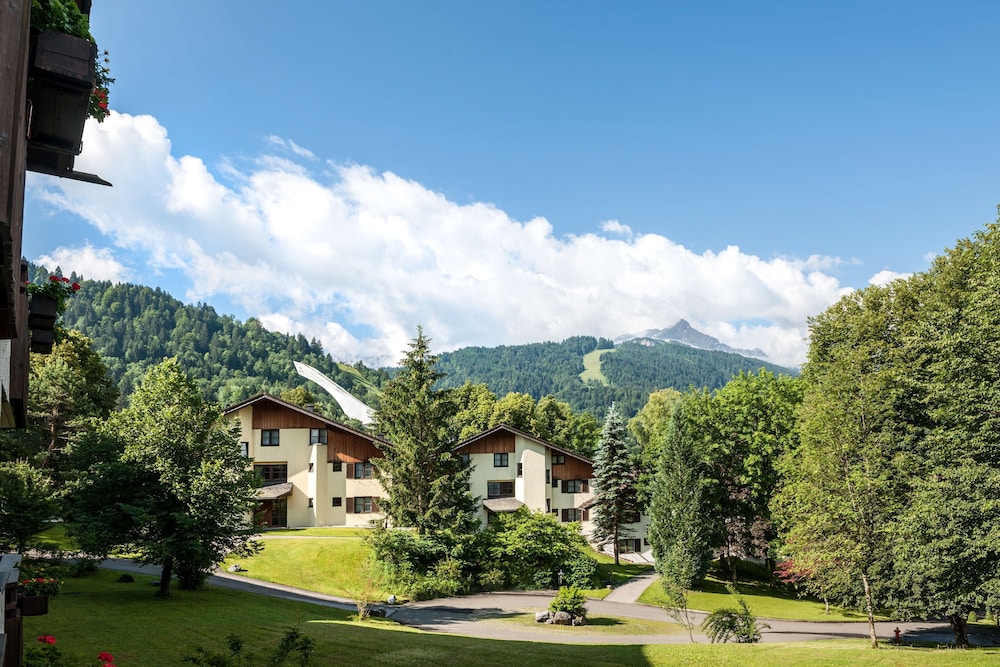 Dorint Sporthotel Garmisch - Partenkirchen 75/78