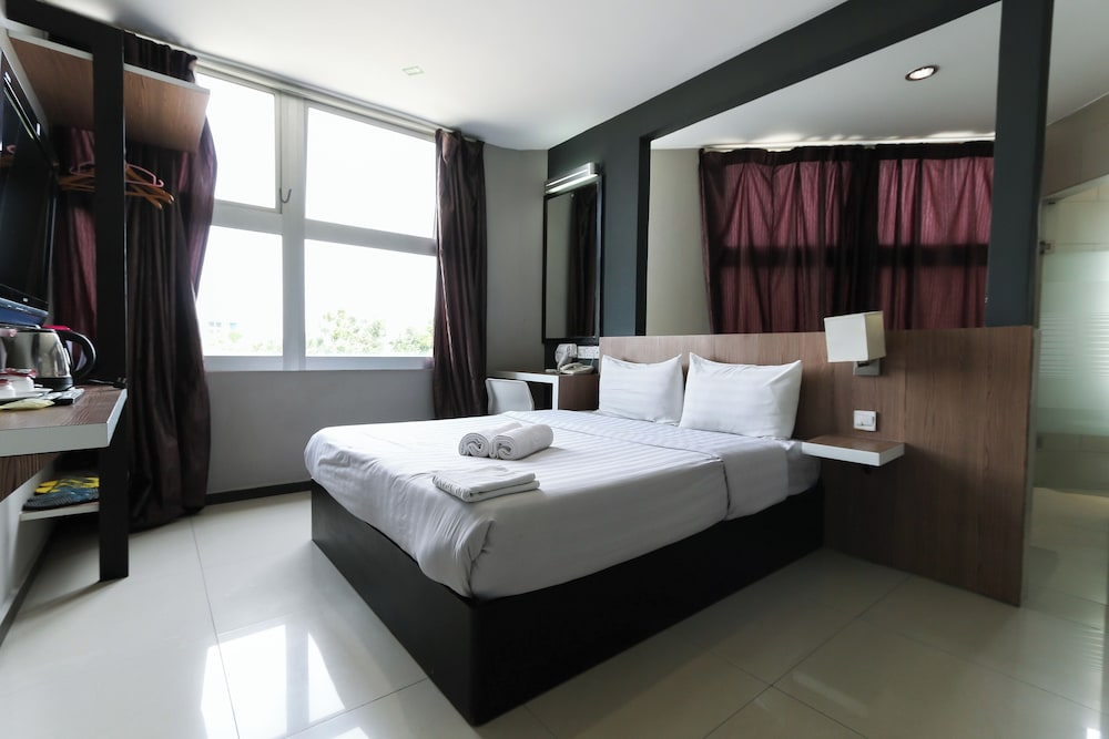 Hotel 99 - Bandar Botanik Klang 38/65