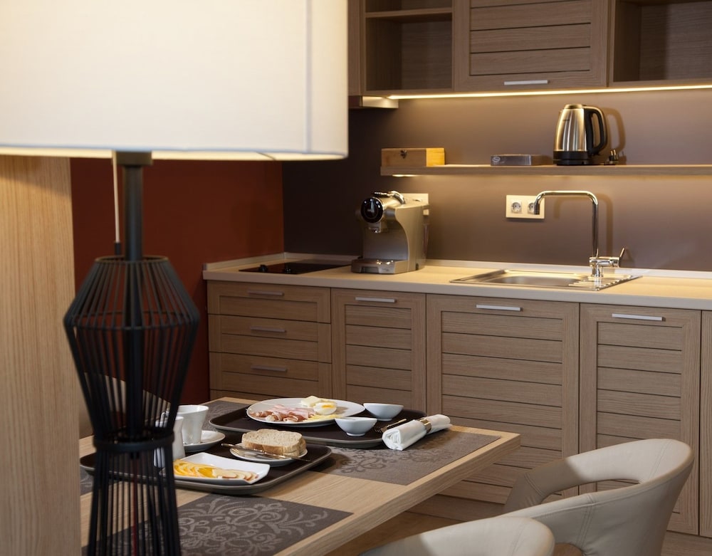 Hotel Amira 41/50