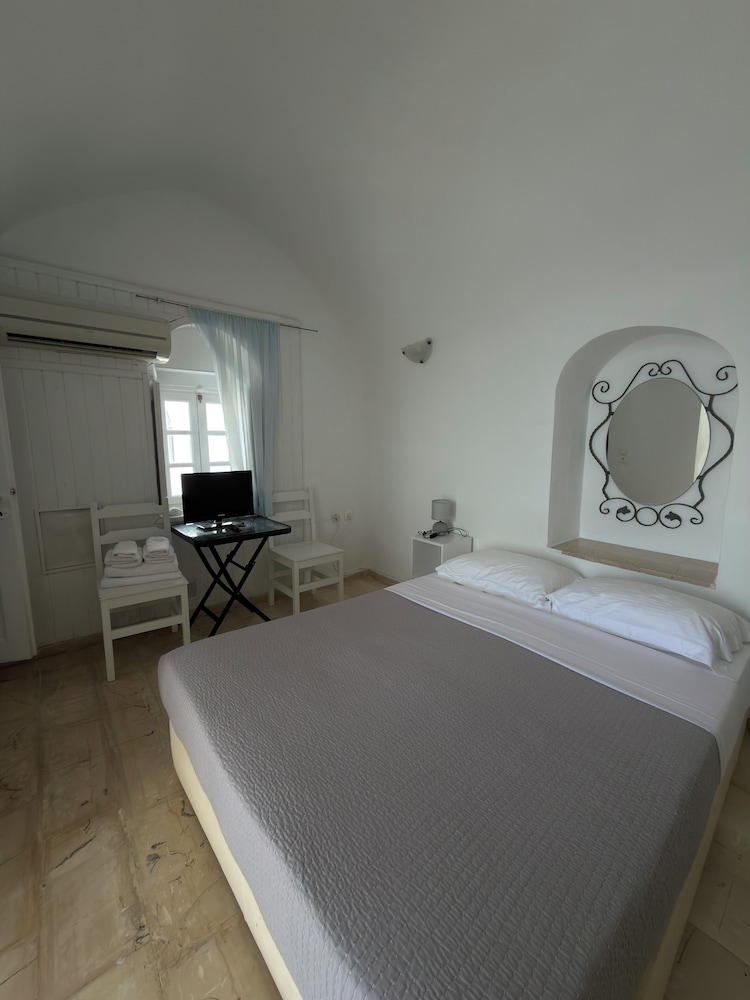 Nomikos Villas 9/46