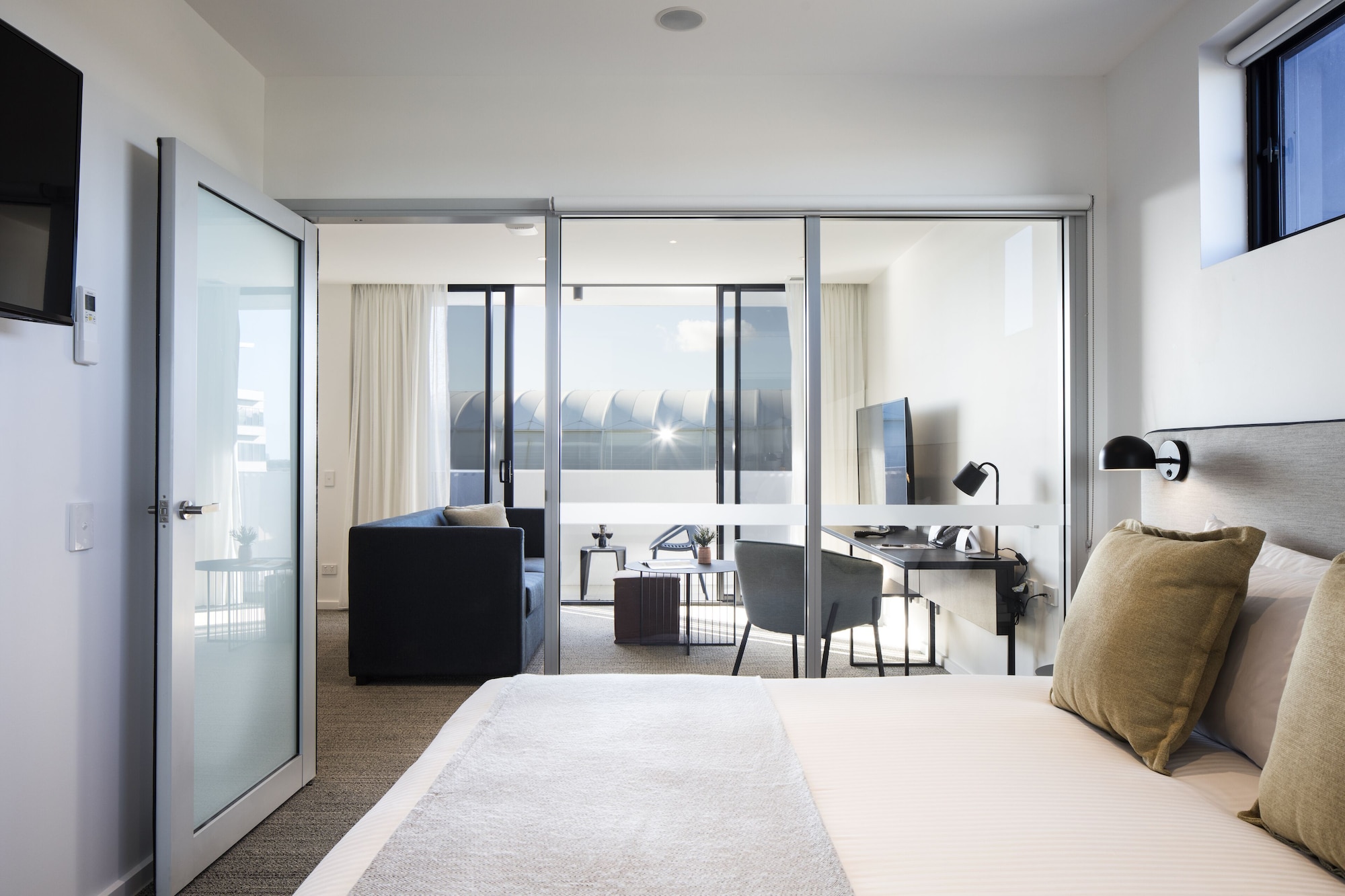 1 BEDROOM, APARTMENT