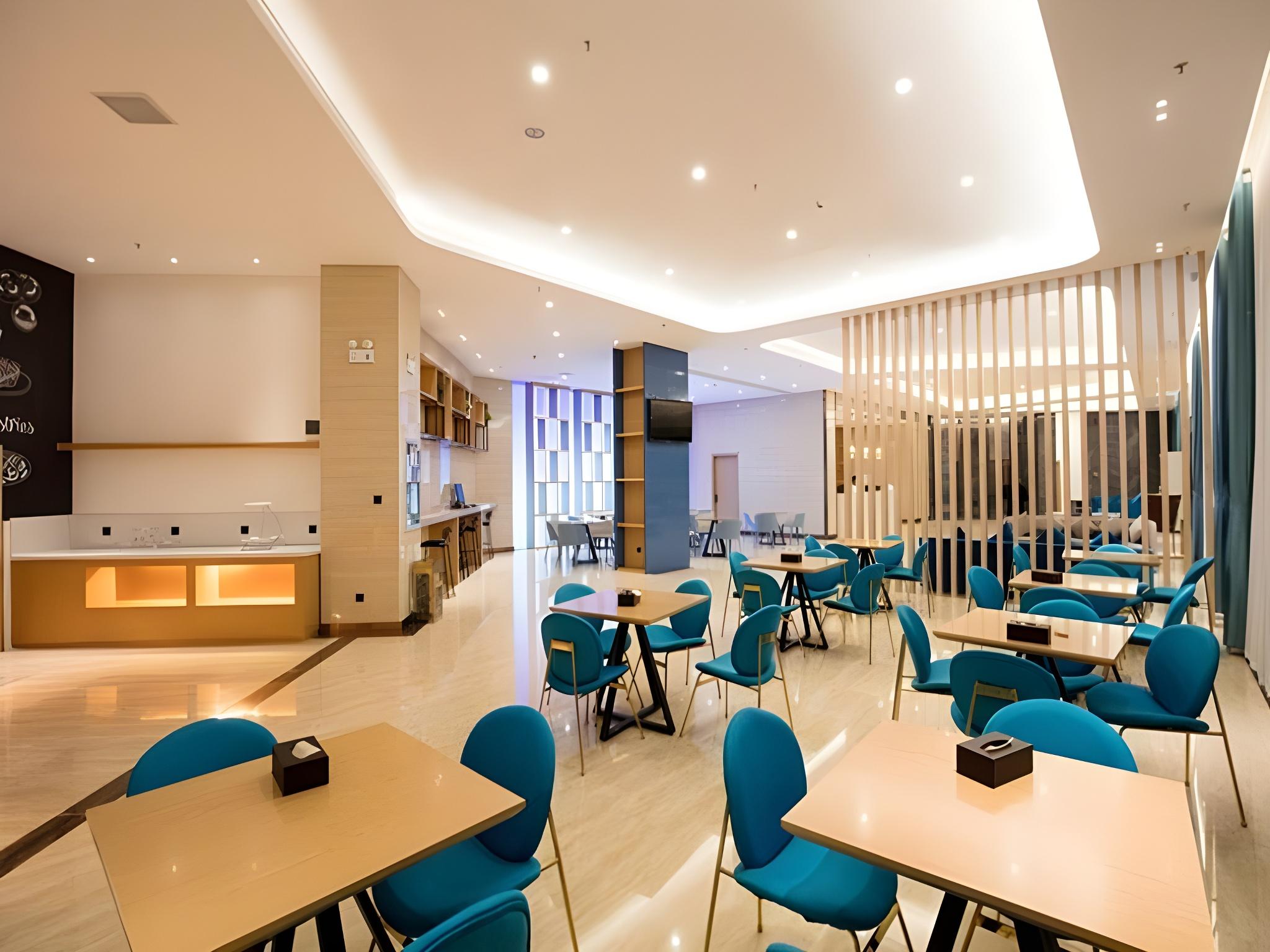 VX Hainan Dongfang City Dongfang Haijun Hotel 54/61