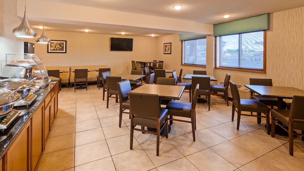 Best Western Gaylord 27/36