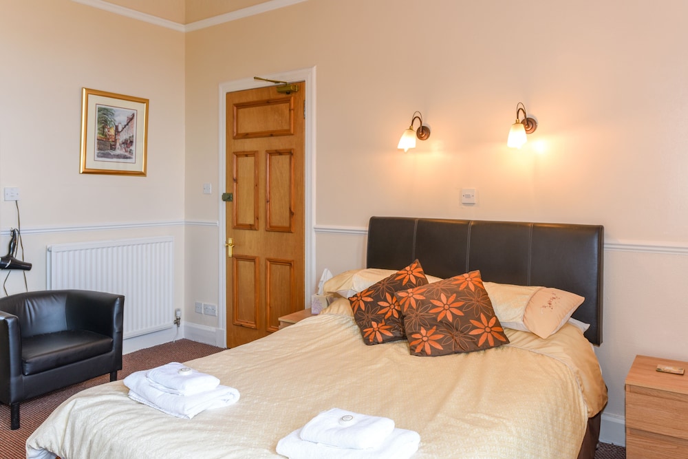 The Brae Guest House B B 11/27