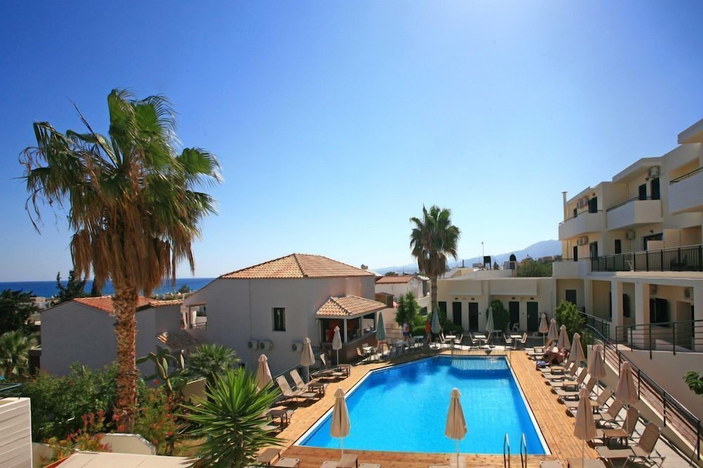 Katrin Suites - Adults Only 39/50