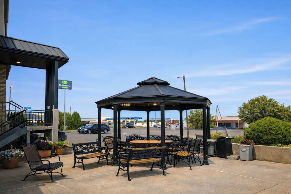 Sundowner Inn Forsyth I 94 53/62