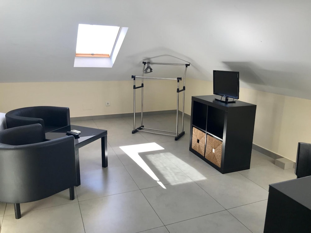 Hostal Domus 30/36