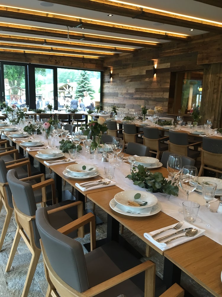 Olympie Hotel, Spindleruv Mlyn 37/60