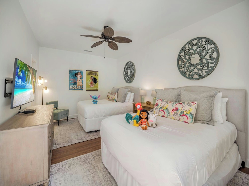 Mauna Lani Home Collection A CoralTree Residence Collection 11/49