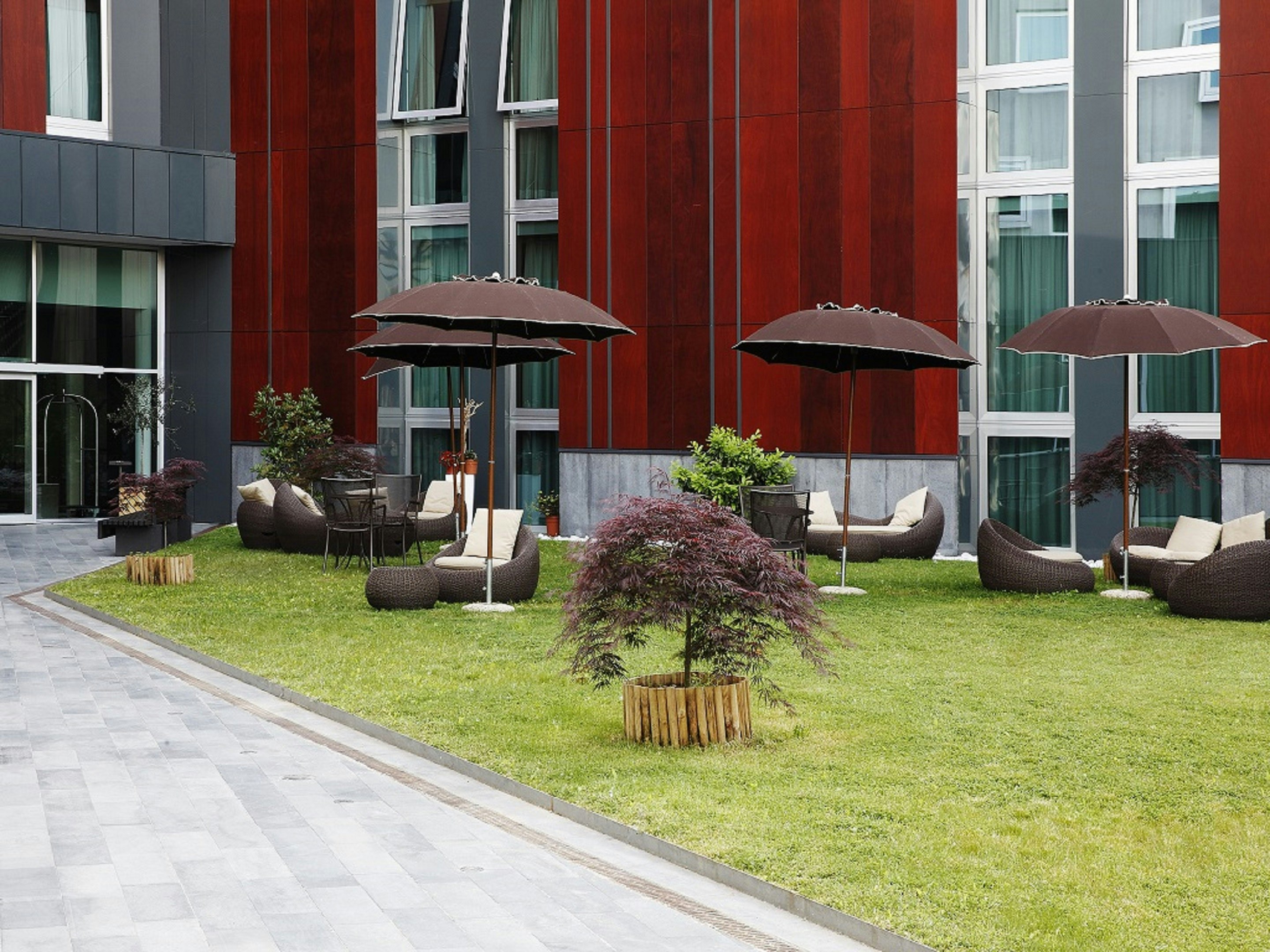 H2C HOTEL MILANOFIORI 45/50
