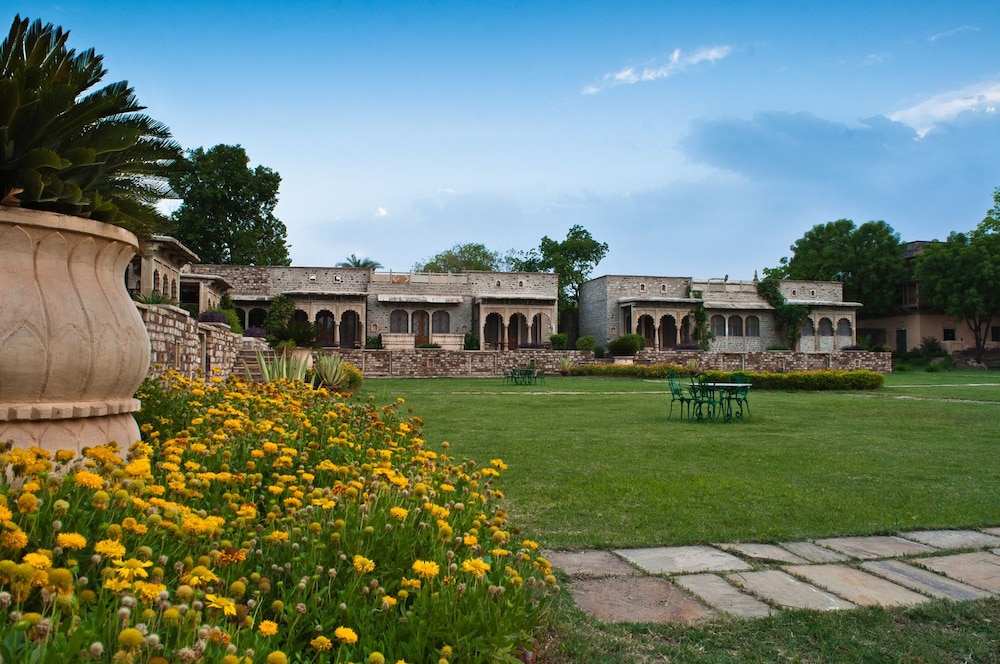 Neemrana's - Deo Bagh 39/48