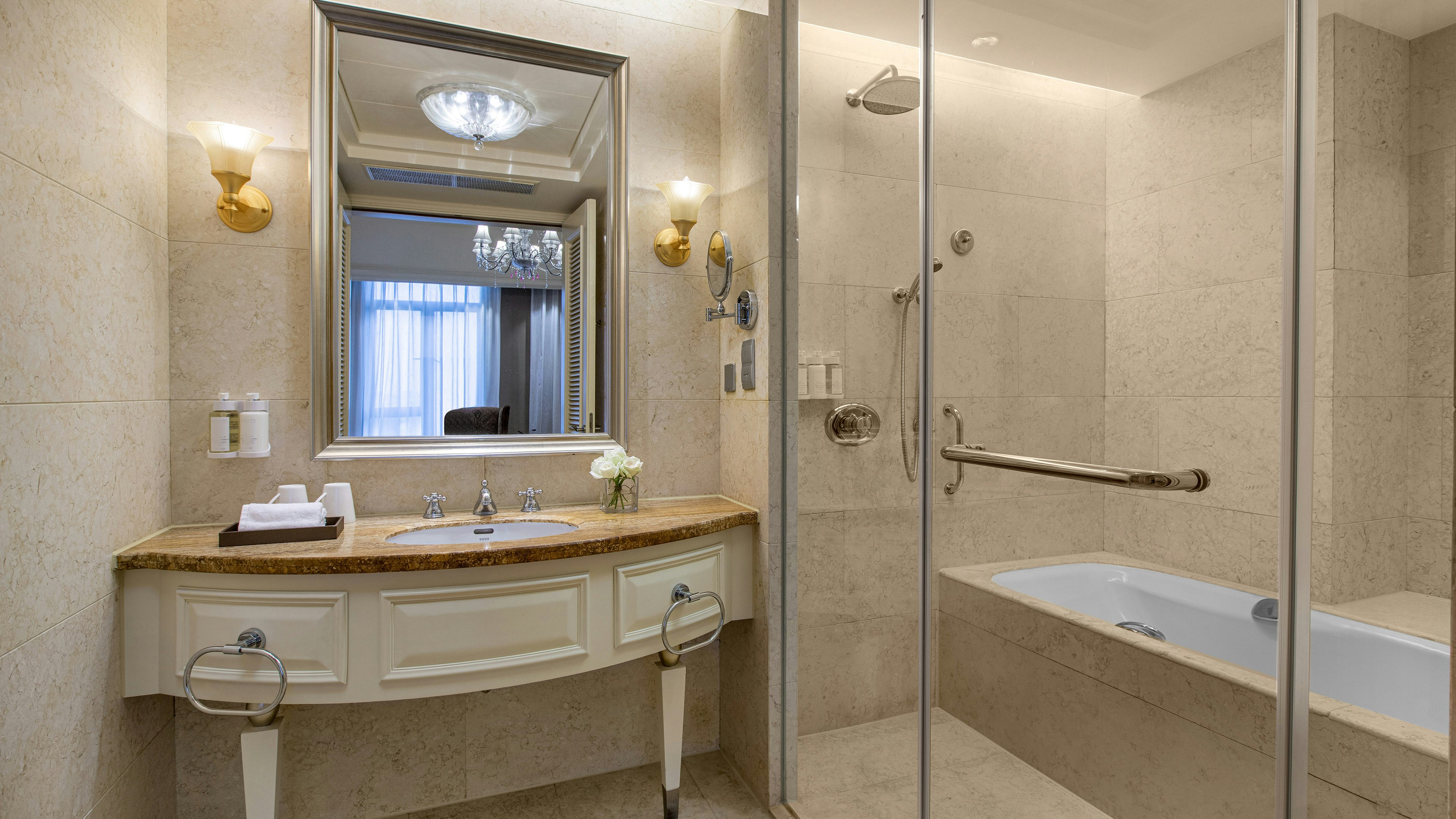 Holiday Inn Fuzhou New Port 62/63