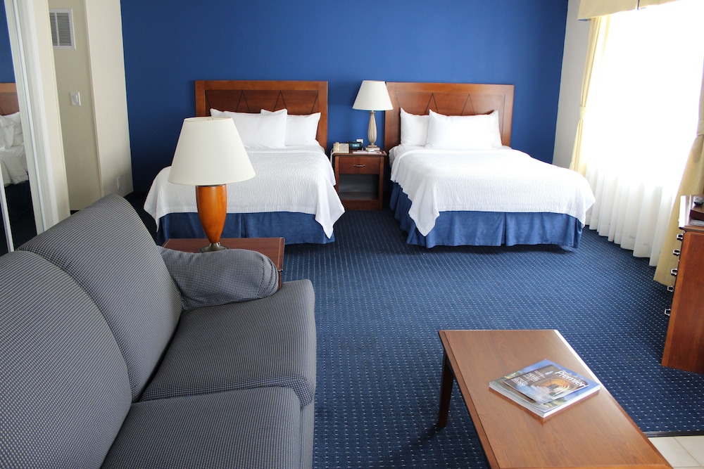 DORAL INN & SUITES MIAMI AIRPORT WEST 6/43